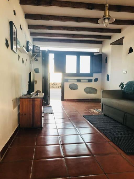 Coqueto Apartamento En El Cuchillo Tinajo Buitenkant foto