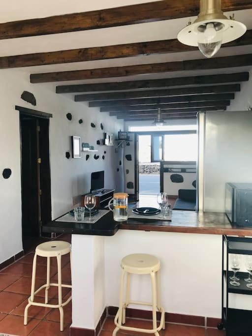 Coqueto Apartamento En El Cuchillo Tinajo Buitenkant foto